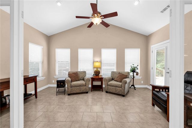 73 Eddleston Drive, Bella Vista, AR 72715