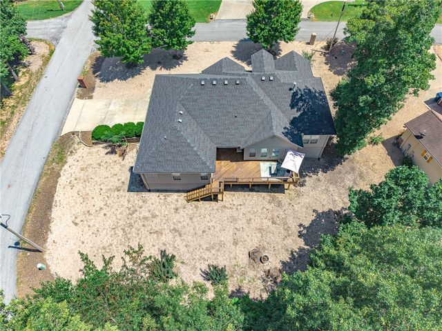 73 Eddleston Drive, Bella Vista, AR 72715