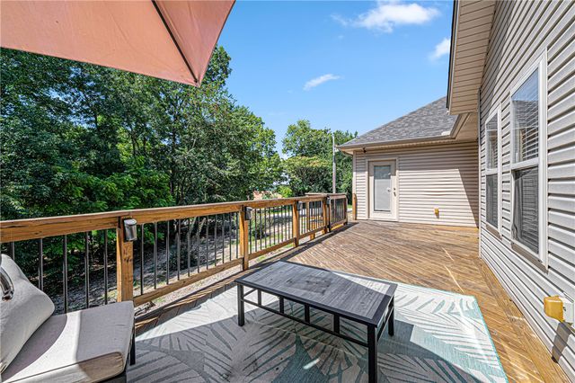 73 Eddleston Drive, Bella Vista, AR 72715