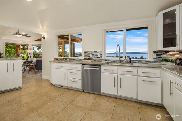 310 Skyline Drive, Edmonds, WA 98020