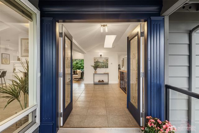 310 Skyline Drive, Edmonds, WA 98020