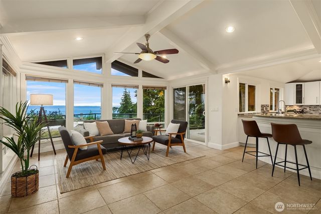 310 Skyline Drive, Edmonds, WA 98020