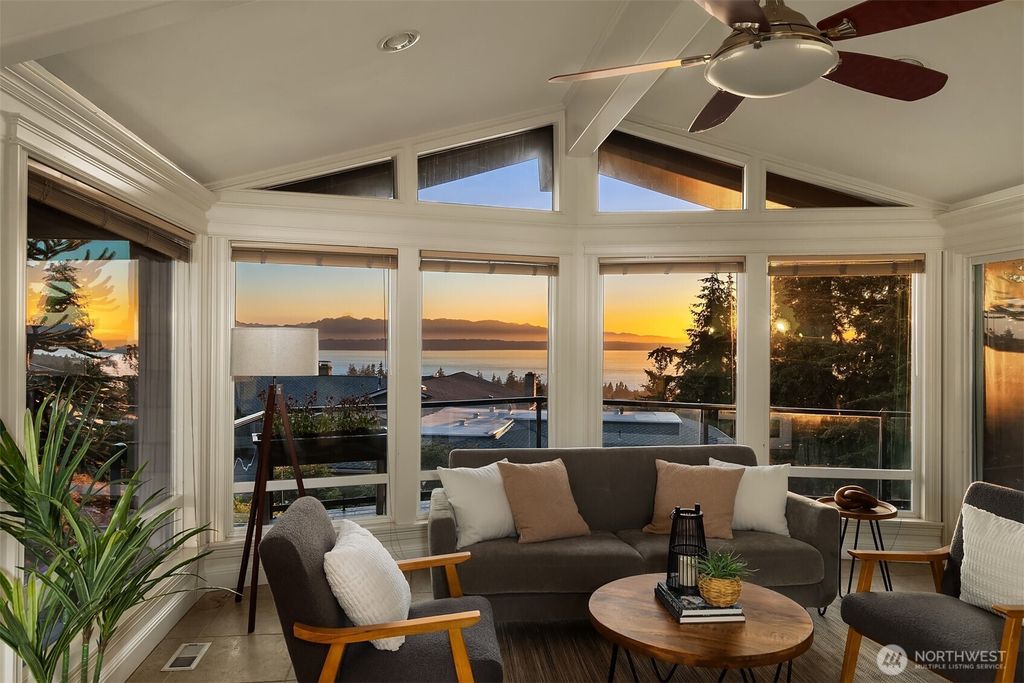 310 Skyline Drive, Edmonds, WA 98020