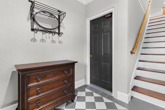 10 Commons Court, Isle Of Palms, SC 29451