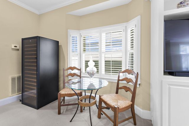 10 Commons Court, Isle Of Palms, SC 29451