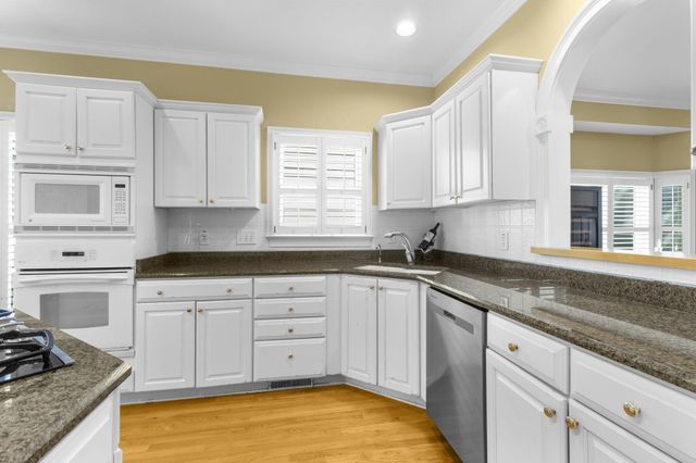 10 Commons Court, Isle Of Palms, SC 29451