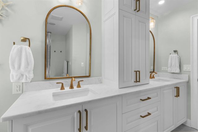 10 Commons Court, Isle Of Palms, SC 29451