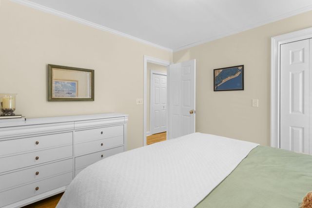 10 Commons Court, Isle Of Palms, SC 29451