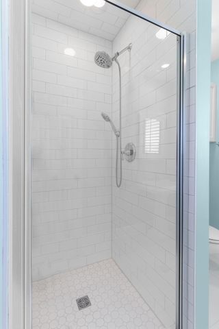 10 Commons Court, Isle Of Palms, SC 29451