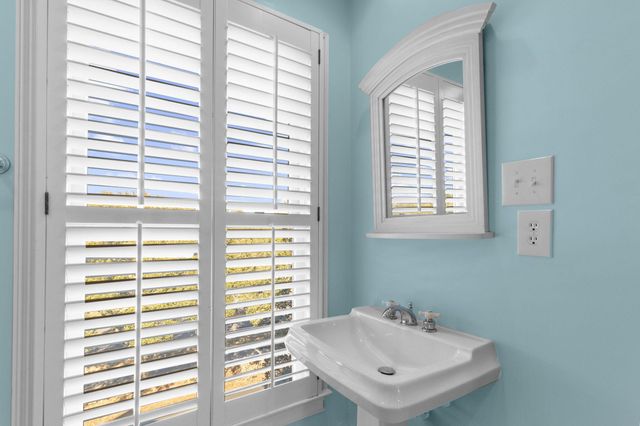 10 Commons Court, Isle Of Palms, SC 29451