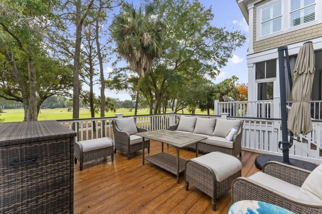 10 Commons Court, Isle Of Palms, SC 29451
