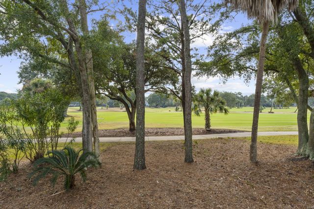 10 Commons Court, Isle Of Palms, SC 29451