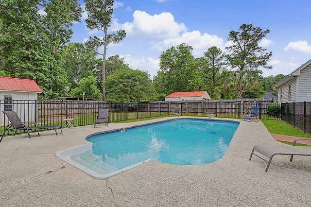 62 Warbler St., Georgetown, SC 29440