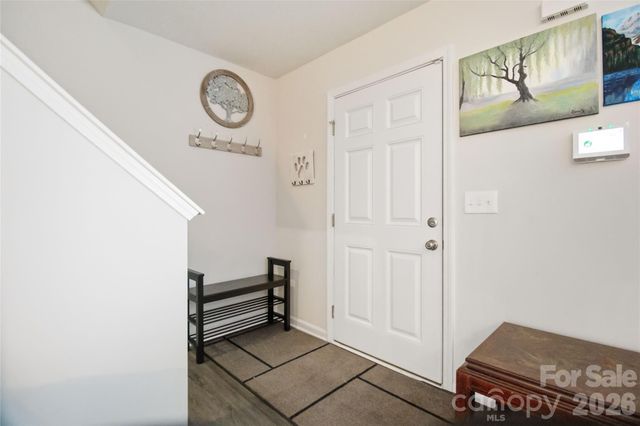 2417 Kings Cross Court, Winston Salem, NC 27127