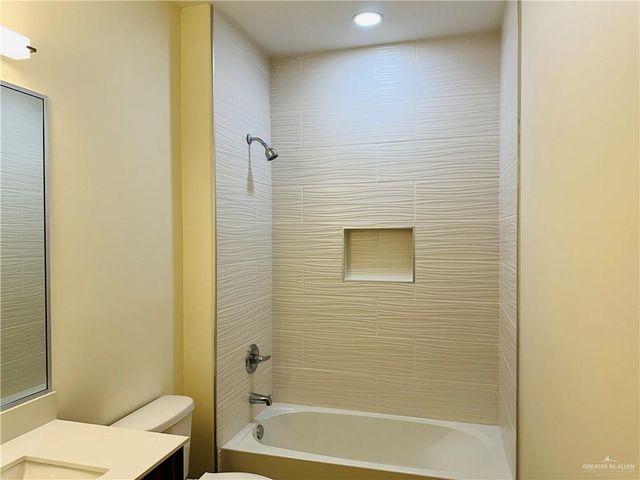 3009 W Driftwood Street 3, Edinburg, TX 78541