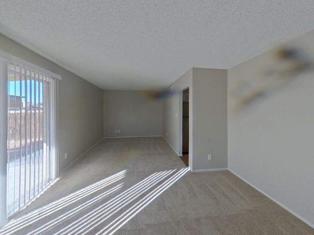 1013 W Anderson Drive, Phoenix, AZ 85023