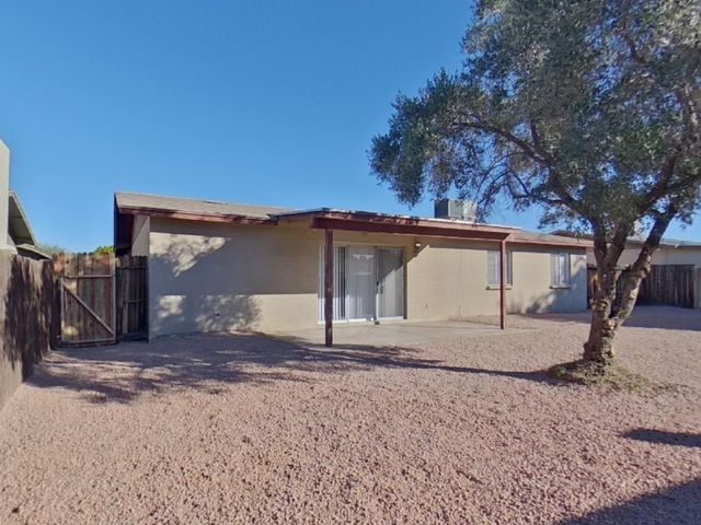 1013 W Anderson Drive, Phoenix, AZ 85023