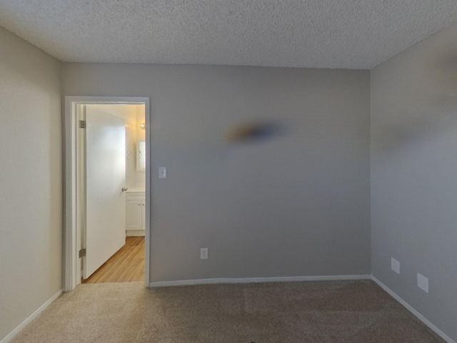 1013 W Anderson Drive, Phoenix, AZ 85023