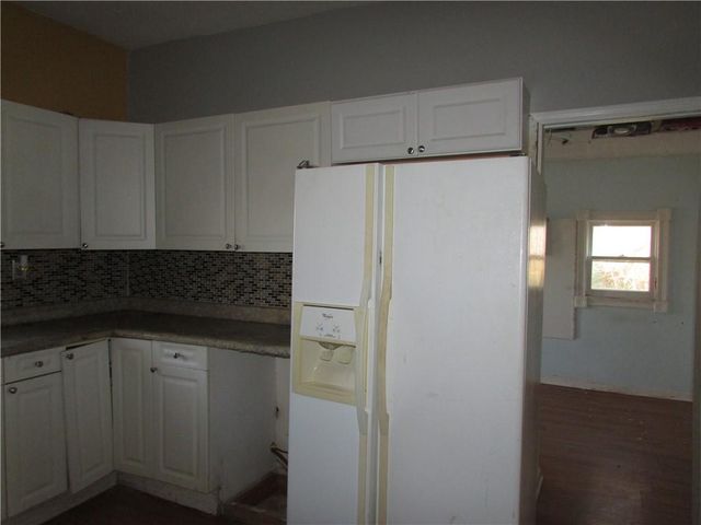 726 Pacific Avenue, Osawatomie, KS 66064