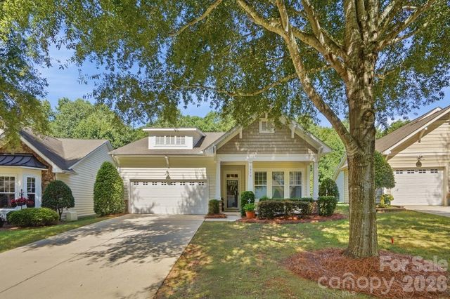 3076 Streamhaven Drive, Fort Mill, SC 29707