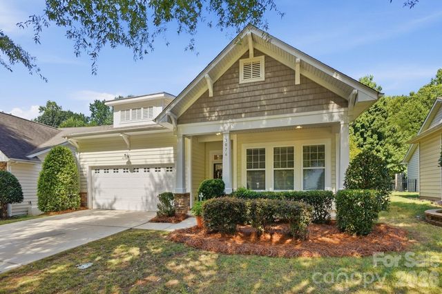 3076 Streamhaven Drive, Fort Mill, SC 29707