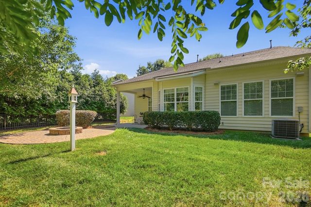 3076 Streamhaven Drive, Fort Mill, SC 29707