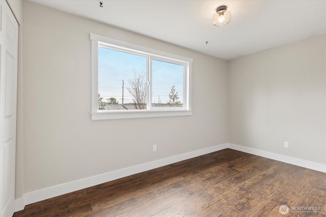 964 Ferry Avenue, Coupeville, WA 98239