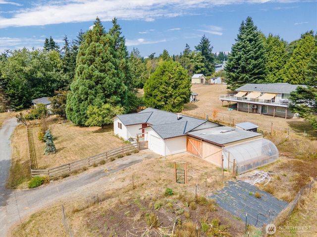 964 Ferry Avenue, Coupeville, WA 98239