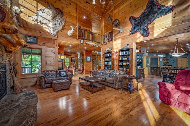 2007 Pine Log Church Road, Brasstown, NC 28902