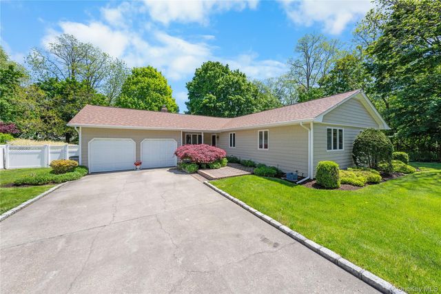 33 View Drive, Miller Place, NY 11764