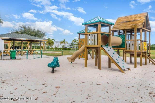 2039 Tullagee Avenue, Melbourne, FL 32940