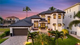 427 Willet AVE, Naples, FL 34108
