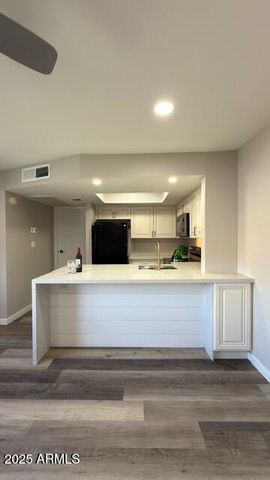 3535 W TIERRA BUENA Lane 229, Phoenix, AZ 85053