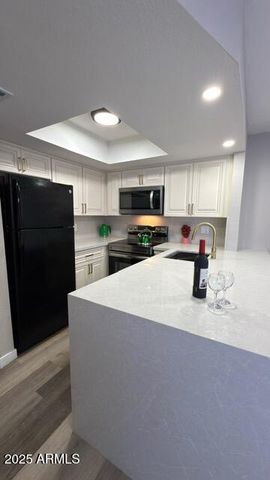 3535 W TIERRA BUENA Lane 229, Phoenix, AZ 85053