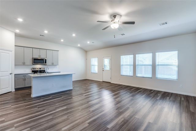 226 Stonebrook Trail, Melissa, TX 75454