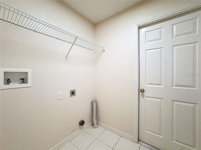 3817 SHAWN CIRCLE, Orlando, FL 32826