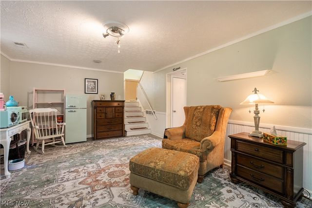 1977 Massillon Road, Akron, OH 44312