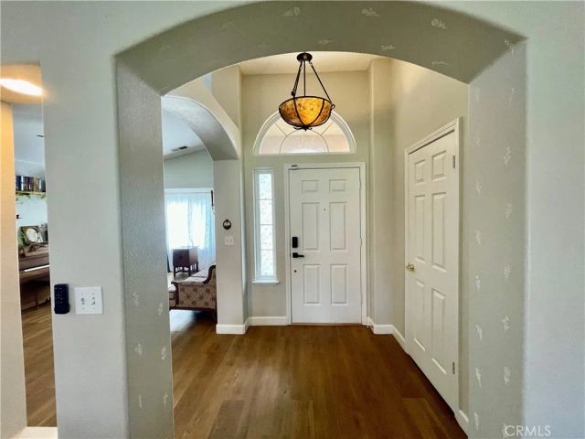 443 S Park, Kerman, CA 93630