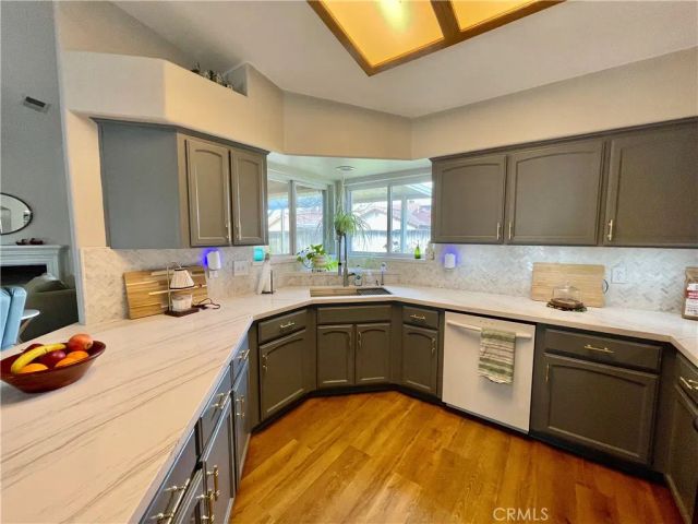 443 S Park, Kerman, CA 93630