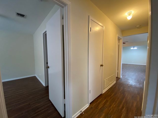 7214 RIMWOOD ST, Live Oak, TX 78233