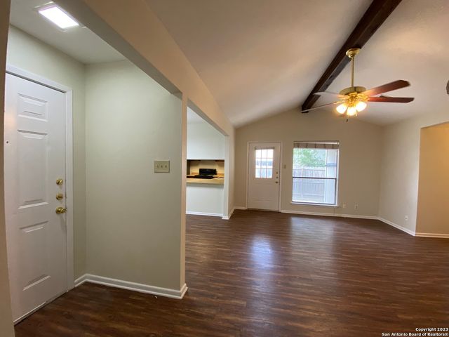 7214 RIMWOOD ST, Live Oak, TX 78233