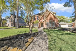5711 Lone Cedar Drive, Kingwood, TX 77345