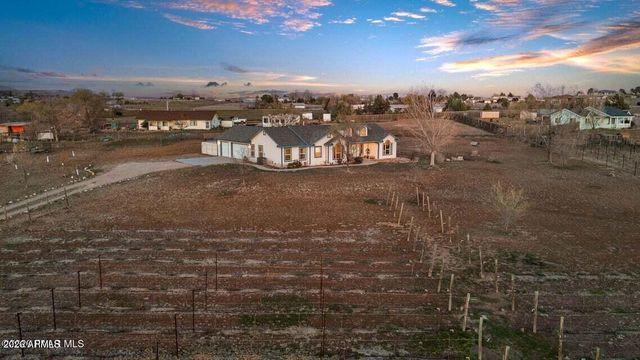 445 S BELLA Road, Chino Valley, AZ 86323