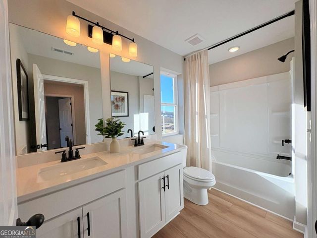 6155 Molo Lane, Cumming, GA 30041