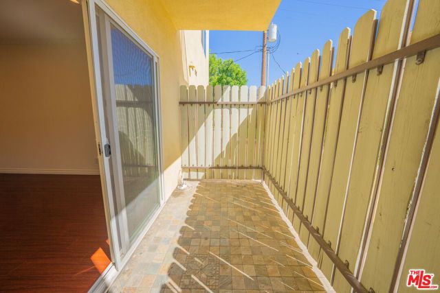 626 E Orange Grove Avenue 105, Burbank, CA 91501
