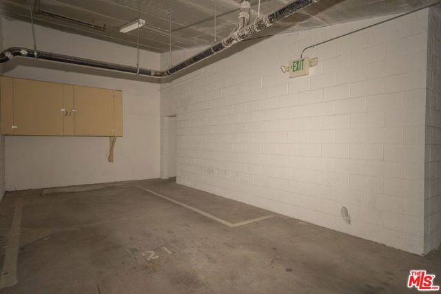 626 E Orange Grove Avenue 105, Burbank, CA 91501