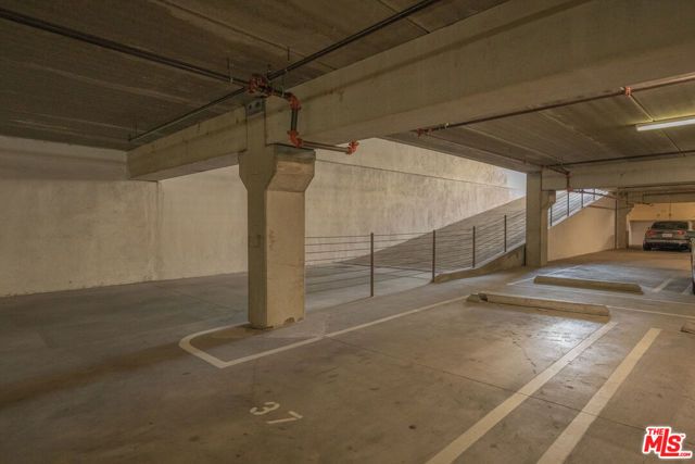 626 E Orange Grove Avenue 105, Burbank, CA 91501