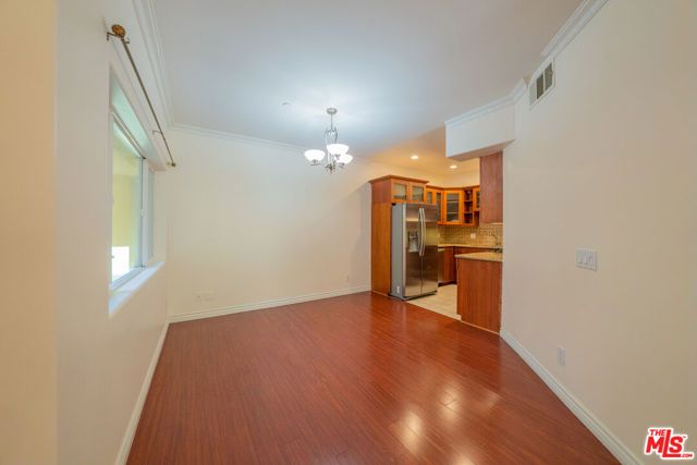 626 E Orange Grove Avenue 105, Burbank, CA 91501