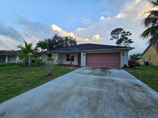 1110 SW Sudder Avenue, Port St Lucie, FL 34953