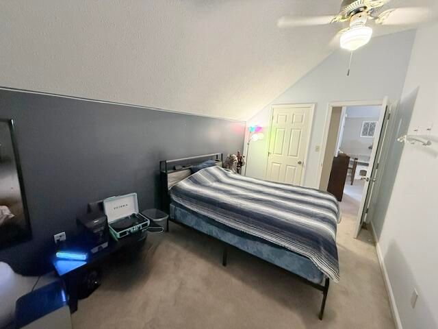926 Stonebrook Drive, Paducah, KY 42003